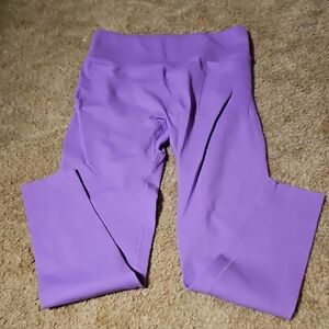 Fabletics Seamless Scrunch  Leggings